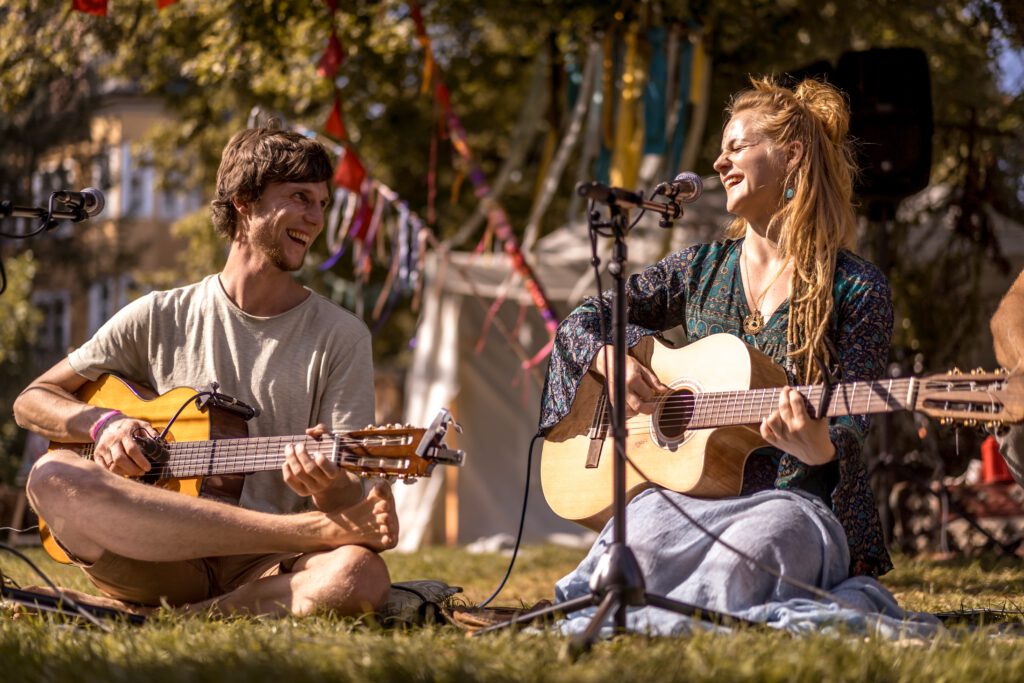 Florian Litzlfelder & Mandála Jurema, Herzflug Festival, Schloss Blumenthal